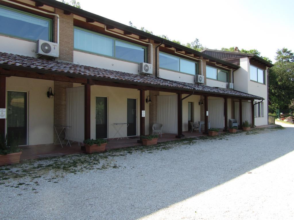Le Torracce Agriturismo Olistico Hotel Valfabbrica Esterno foto