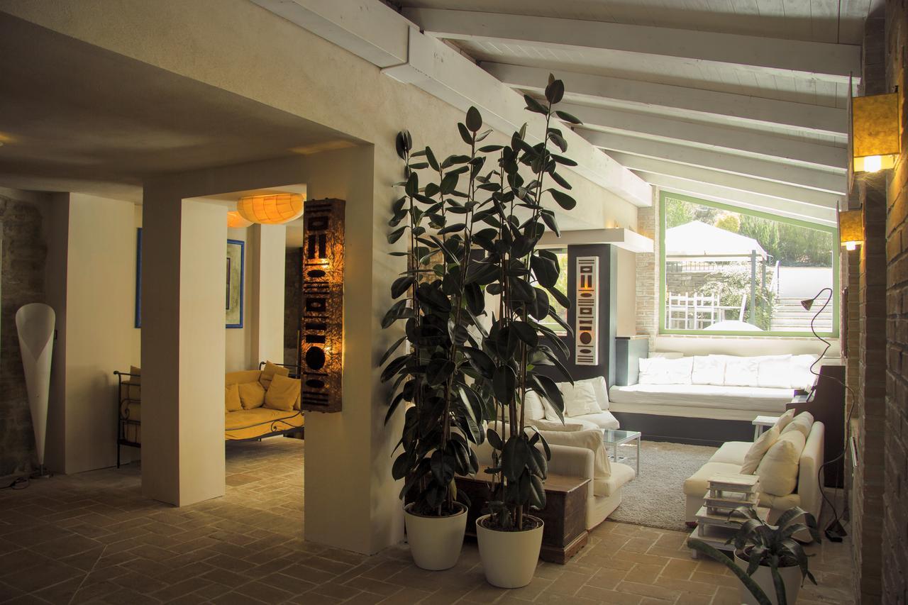 Le Torracce Agriturismo Olistico Hotel Valfabbrica Esterno foto
